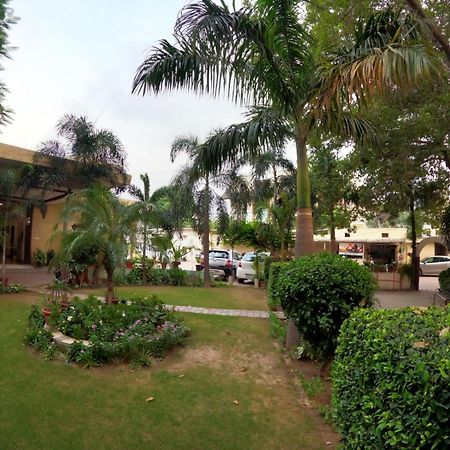 Sheela Stays Ludhiana Buitenkant foto