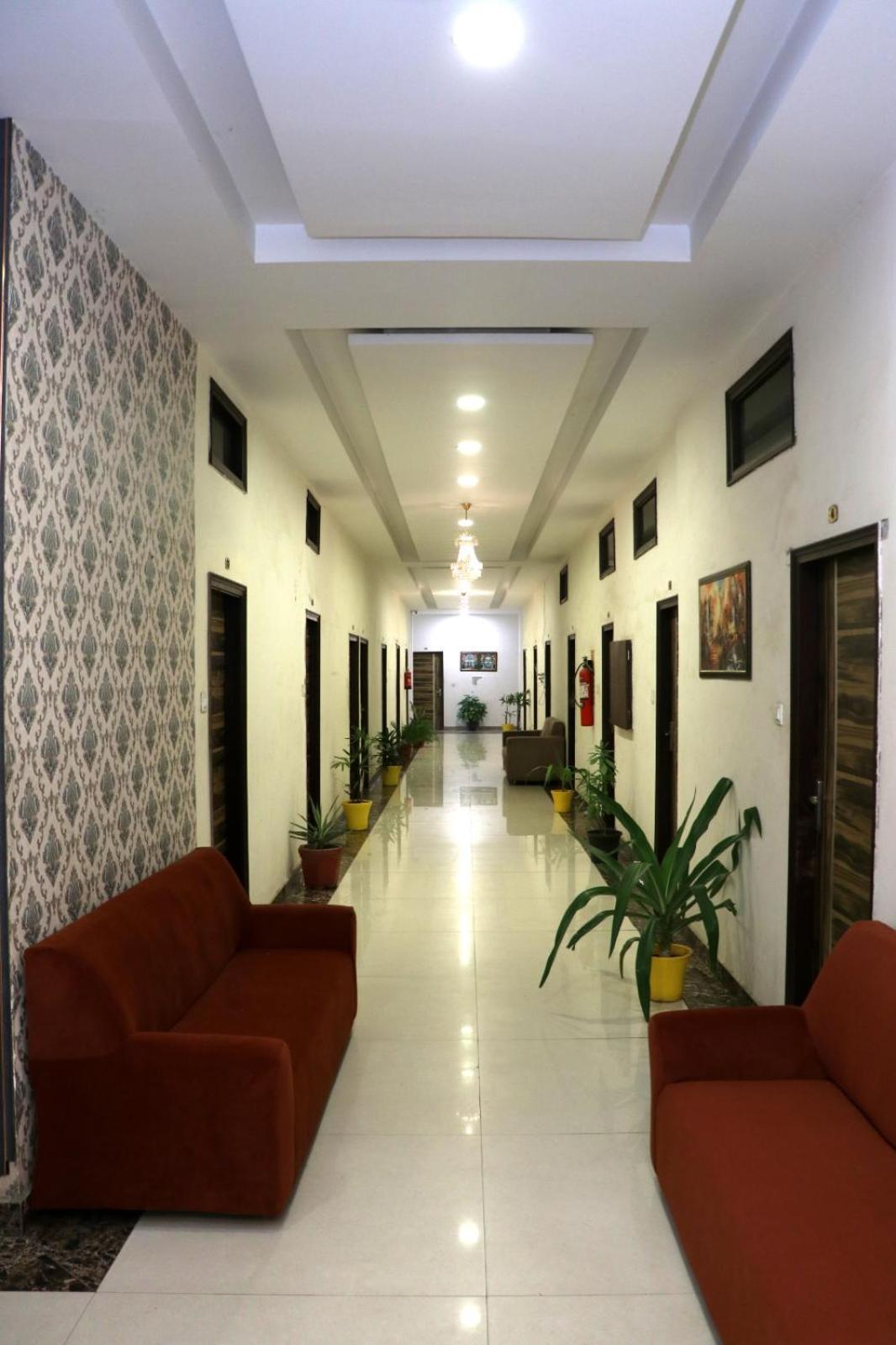 Sheela Stays Ludhiana Buitenkant foto