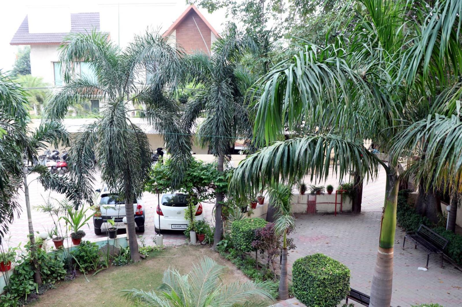 Sheela Stays Ludhiana Buitenkant foto