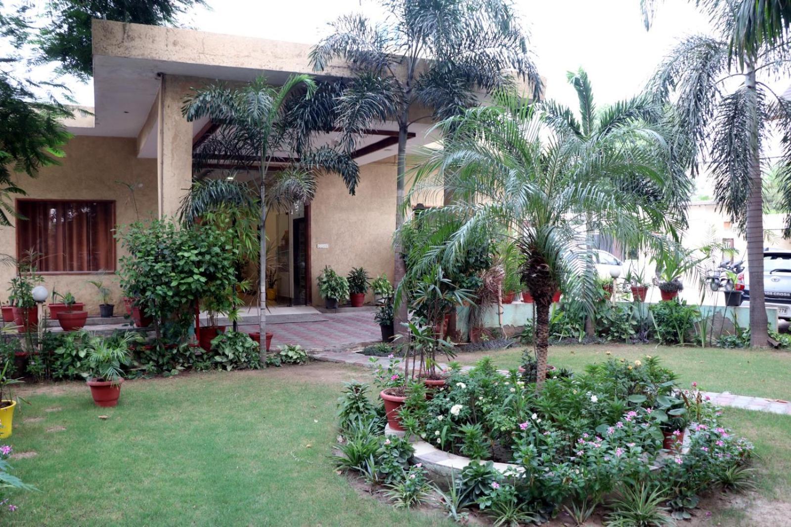 Sheela Stays Ludhiana Buitenkant foto